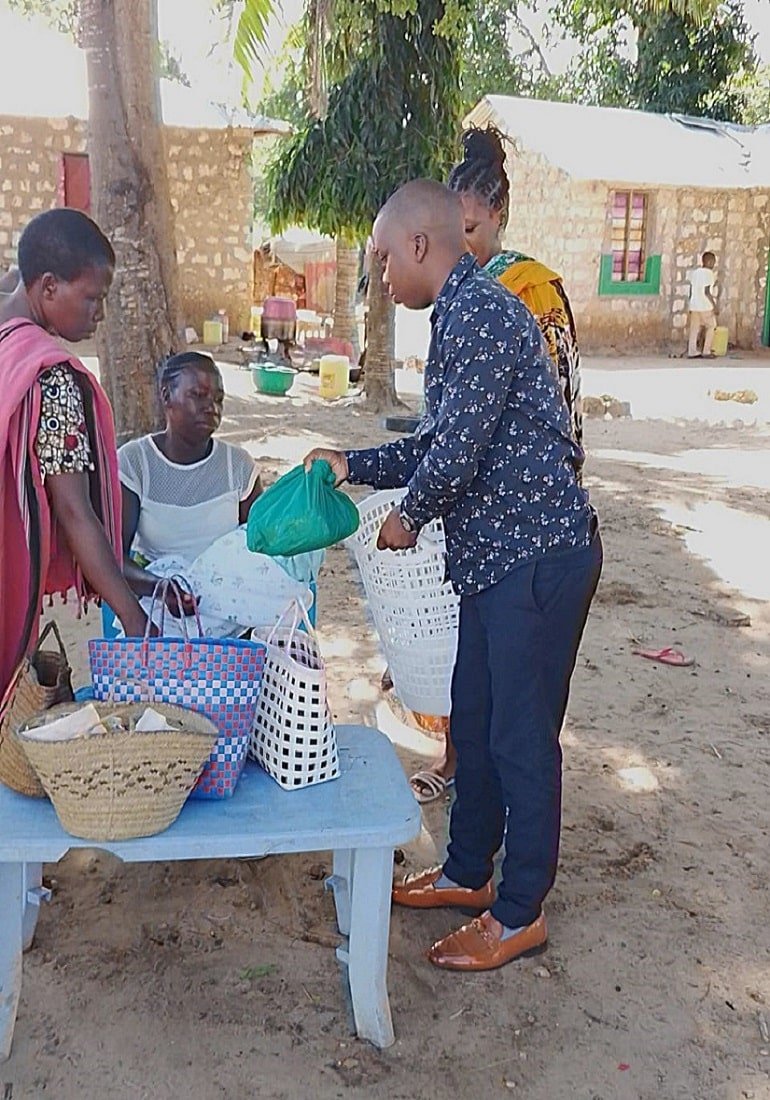 Amalita director donating